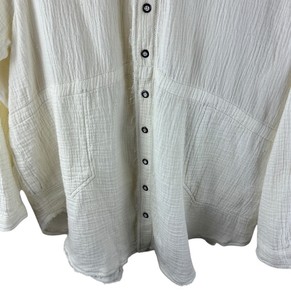 FREE PEOPLE We the Free Summer Daydream Frayed Button Down Shirt Small - Picture 9 of 13